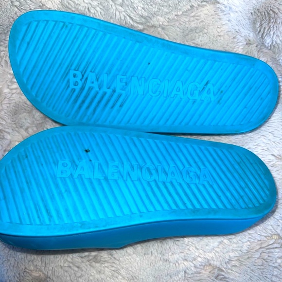 Balenciaga Rubber Platform Sandal - Picture 4 of 4